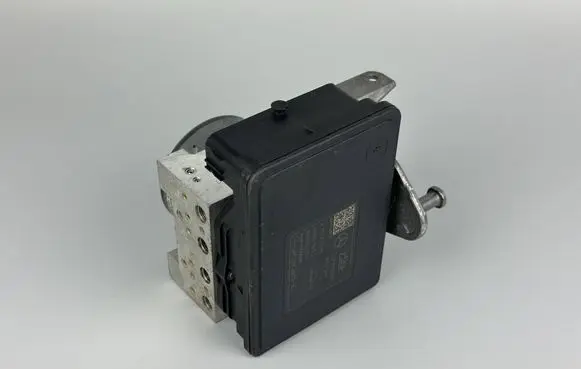 Mercedes-Benz GLC X253 C253 ABS Pump A2539011400 10091515673 10062533761