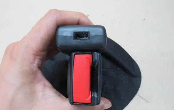 Opel Insignia B Rear seatbelt buckle 39151543 092043 0229