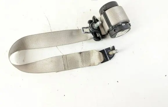 Chrysler Pacifica Third row seat belt P6EB031D2AC 6EB031D2AC
