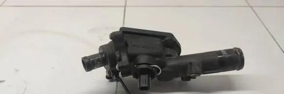 Renault Kadjar Thermostat/thermostat housing 110602770R
