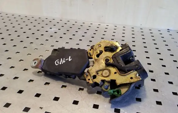Subaru Outback Rear door lock
