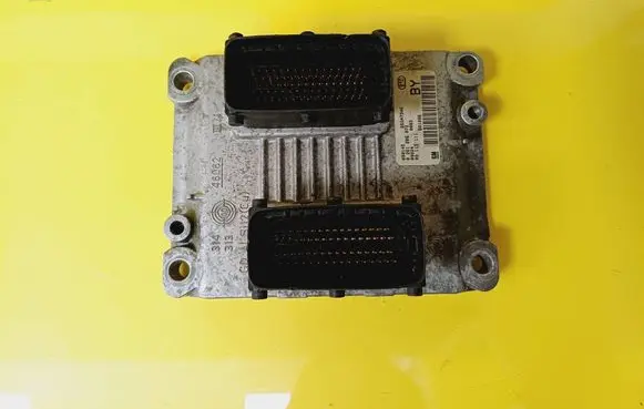 Opel Corsa C Engine control unit/module 0261206072 09115111