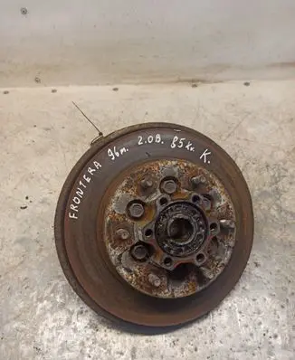 Opel Frontera A Front wheel hub