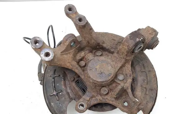 KIA Carens II Rear wheel hub