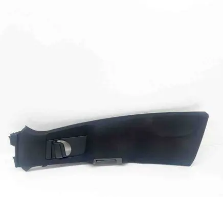 Volvo XC90 (B) pillar trim (bottom) 31651536