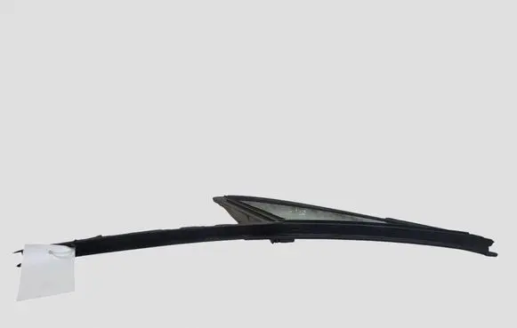Peugeot 508 Front door vent window glass four-door E000002 30010212 43R000112