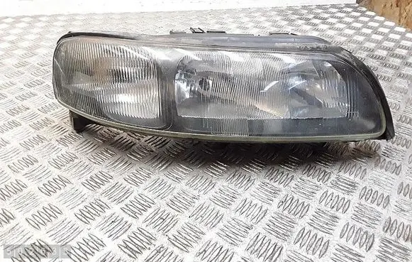Volvo V70 Headlight/headlamp 8693548
