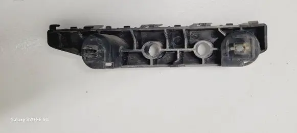 Nissan Pulsar Front bumper mounting bracket 622243ZL0A