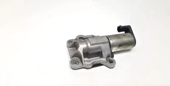 Volvo XC90 Camshaft vanos timing valve 8670421