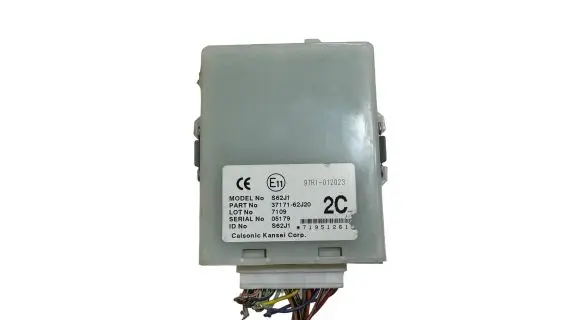 Suzuki Swift I Door central lock control unit/module 3717162J20 97RI012023 71951261