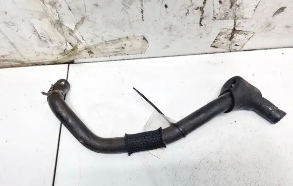 Mitsubishi Endeavor Engine coolant pipe/hose
