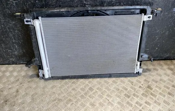 Audi Q8 e-tron Radiator set 4M0816411R