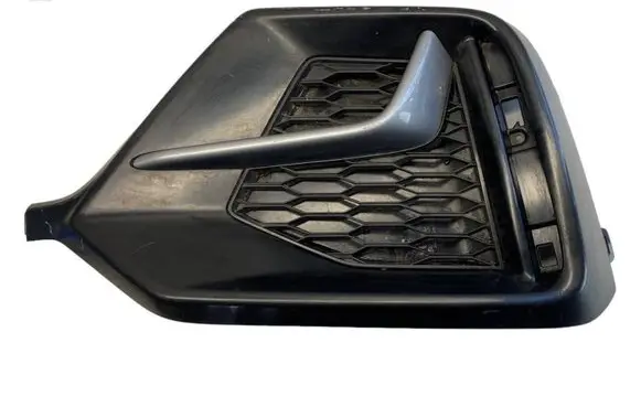 Honda Civic X Rear bumper corner part panel trim 71503TGG
