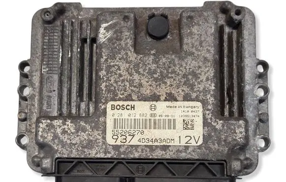 Alfa Romeo 147 Engine control unit/module 55206270 0281012882 4D34A3ADM