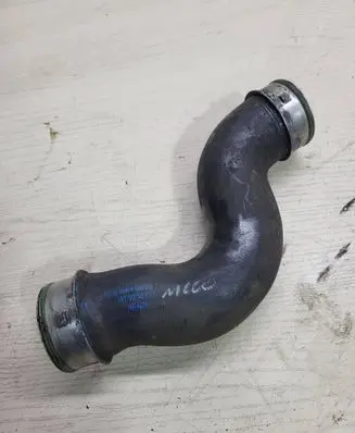 Audi A3 S3 A3 Sportback 8P Intercooler hose/pipe 1K0145832E
