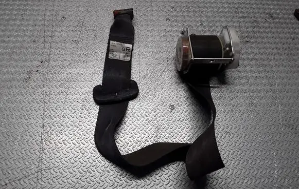 Mitsubishi Lancer X Rear seatbelt 7R7940