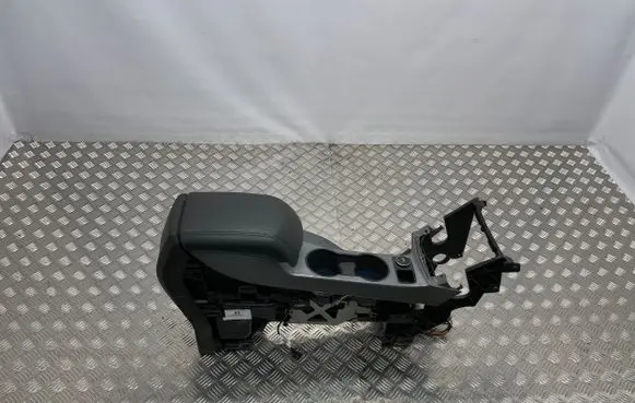 Ford C-MAX II Center console CJ54S044B90B 7F525164N08 EM54S043B63CB