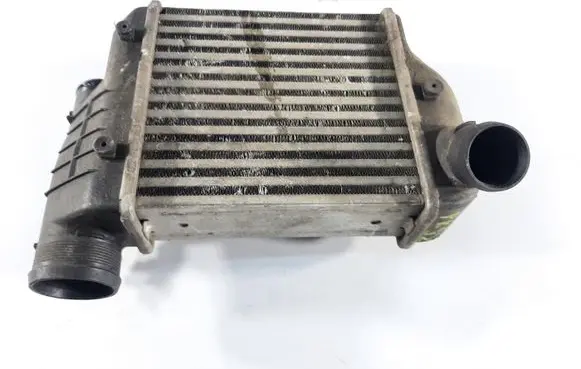 Audi A6 S6 C6 4F Intercooler radiator 4F0145805E