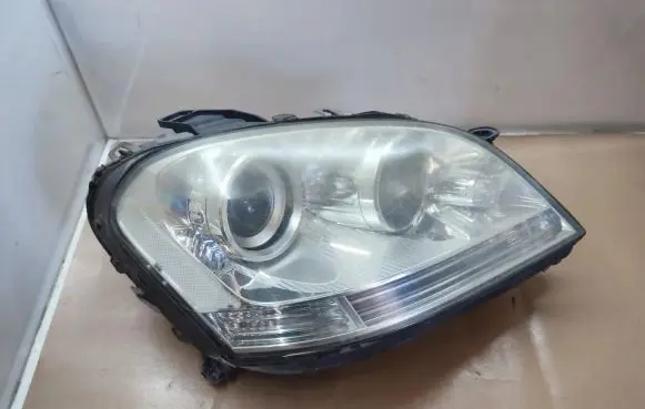 Mercedes-Benz ML W164 Headlight/headlamp 10207