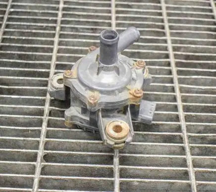 Lexus RX 450H Electric auxiliary coolant/water pump G904048020