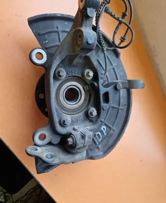 Fiat 500X Front wheel hub 16J13Y C544