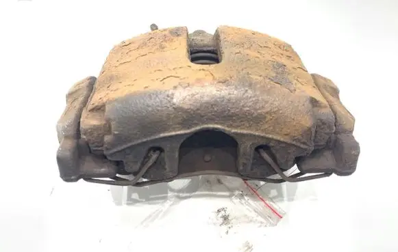 Volkswagen PASSAT B7 Front brake caliper 