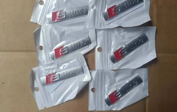 Audi A4 S4 B7 8E 8H Manufacturers badge/model letters