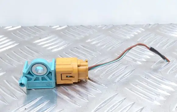 Mazda 6 Airbag deployment crash/impact sensor 5WK43826