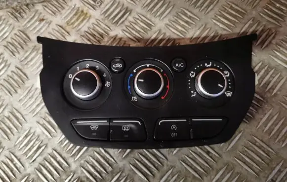 Ford Kuga II Climate control unit CJ5T19980CK