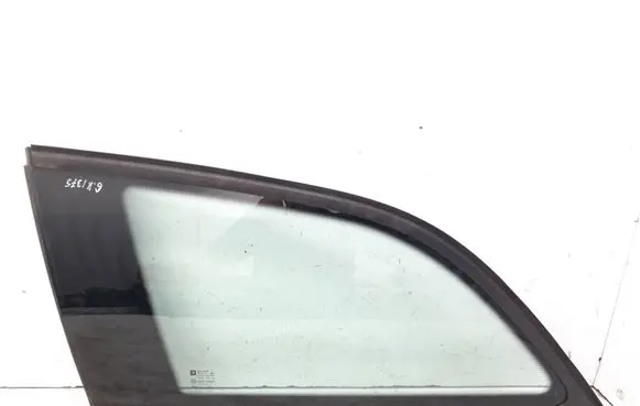Opel Vectra C Rear side window DOT90AS2M30A 7096 43R00081