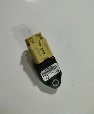 Toyota Corolla Verso AR10 Airbag deployment crash/impact sensor 898310W010