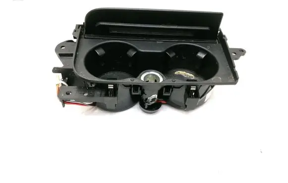 Cup holder front