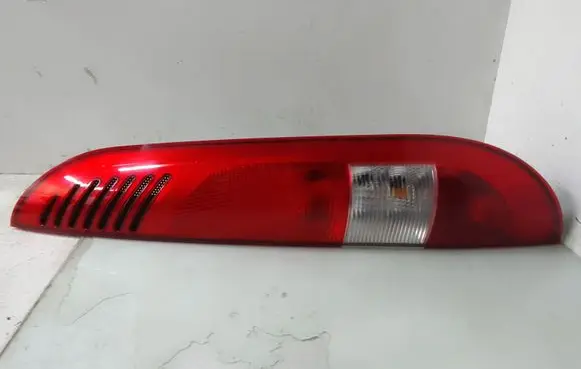 Mercedes-Benz Vaneo W414 Rear/tail lights E11236