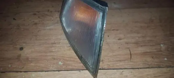Mitsubishi Colt Front indicator light