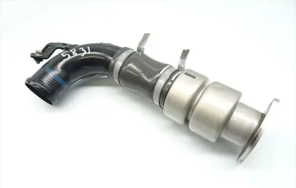 Ford Focus Air intake hose/pipe 9677359080