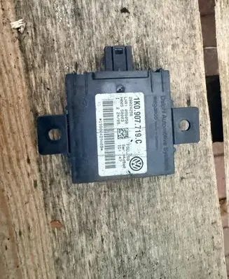 Volkswagen Eos Alarm control unit/module 1K0907719C