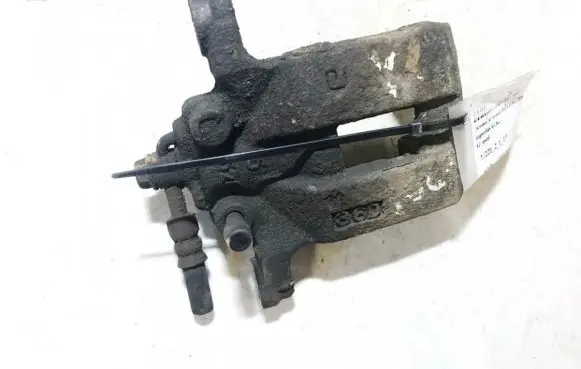 Nissan X-Trail T31 Rear brake caliper