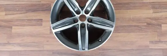 BMW 2 F46 R17 alloy rim 6855091 3883775