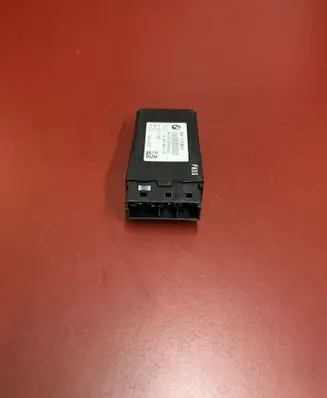 BMW 3 F30 F35 F31 Seat heating relay 9216468