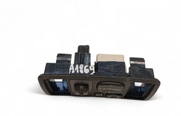 Toyota Avensis T250 Wing mirror switch 183575