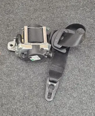 Mercedes-Benz GLC X253 C253 Front seatbelt A2058600285 635374900B