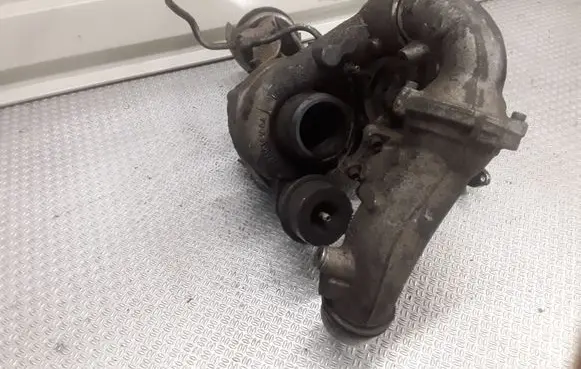 Mercedes-Benz Sprinter W906 Turbo A6510900980