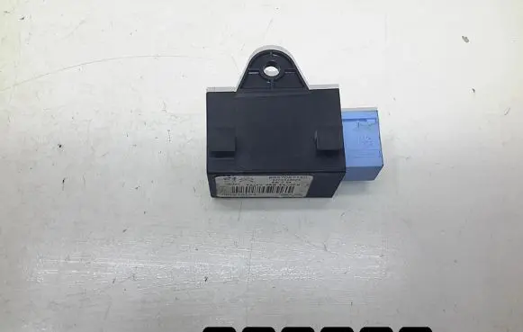 Citroen C6 Other relay 9657087180
