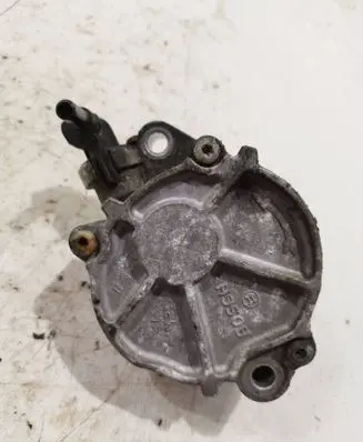 Volvo C30 Vacuum pump D1563C