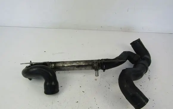 Peugeot 607 Engine coolant pipe/hose 