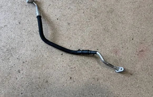 Mercedes-Benz E W214 Air conditioning (A/C) pipe/hose A2148300600