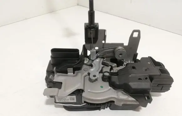 Volvo S90, V90 Front door lock 31462456 C73367101