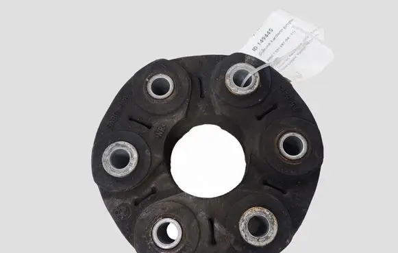 BMW 1 E81 E87 Rear prop shaft donut coupling/joint 7546425