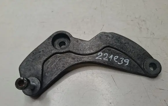BMW 5 E39 Generator/alternator bracket 2248561
