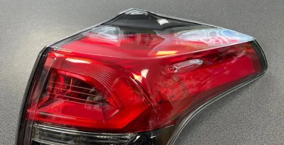 Toyota RAV 4 (XA40) Rear/tail lights 815500R061